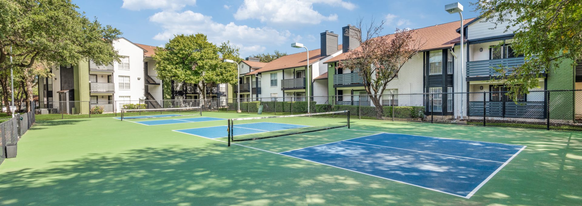 tennis court at The Richmond